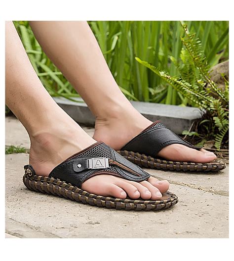 designer flip flops men's